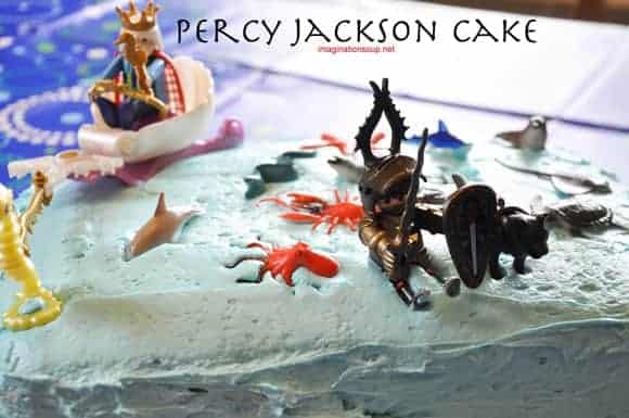 Una fiesta de cumpleaños de Percy Jackson con temática de libros